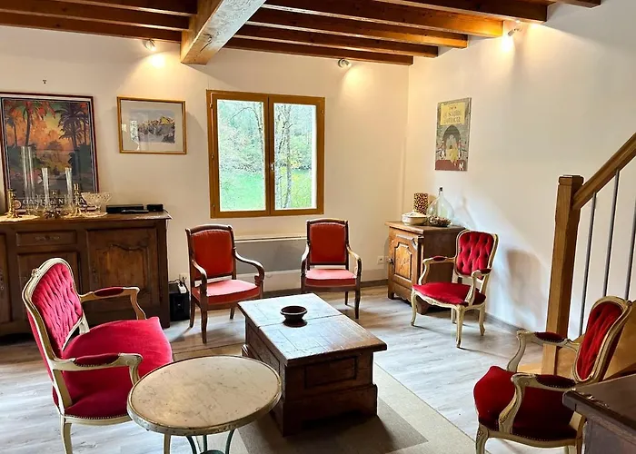 Grande Maison Dans La Nature Le Port