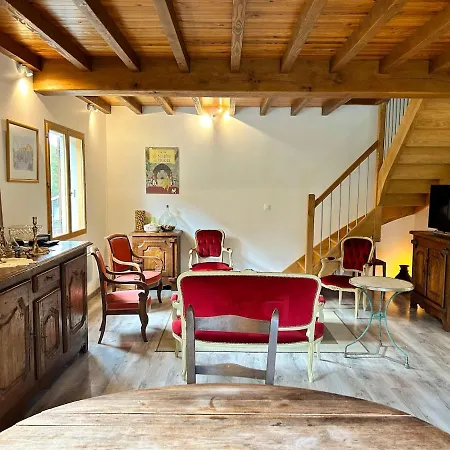 Grande Maison Dans La Nature * Le Port