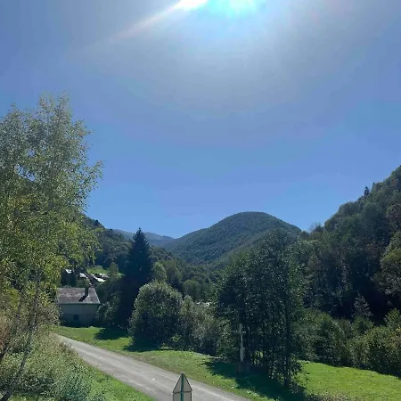 Grande Maison Dans La Nature Σπίτι διακοπών *