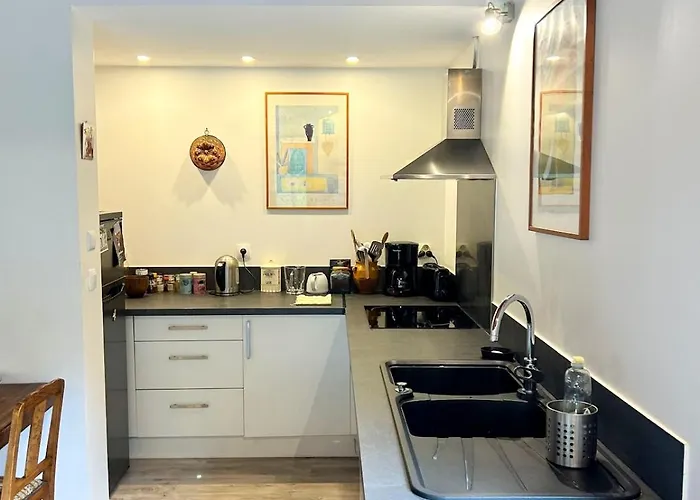 Grande Maison Dans La Nature *